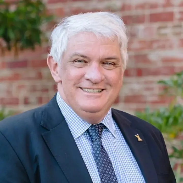 Dr Michael Carr-Gregg