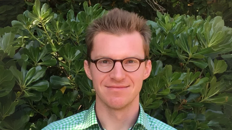 #182 – Nik Steffens on Social Identity and the Psychology of Teamwork in Organizations